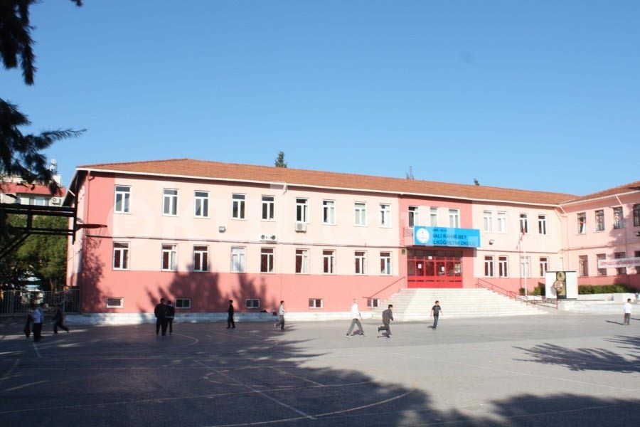 architecture-futuristic-nice-open-block-modern-glass-house-facade-architecture-design-in-grey-color-great-inspiration-of-home-facade-designs